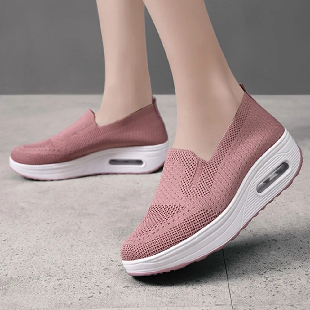 

Mesh Surface Women's Sports Shoes Thin Design Breathable Material Running Sneakers Thick Bottom Soft-Soled Casual Shoes