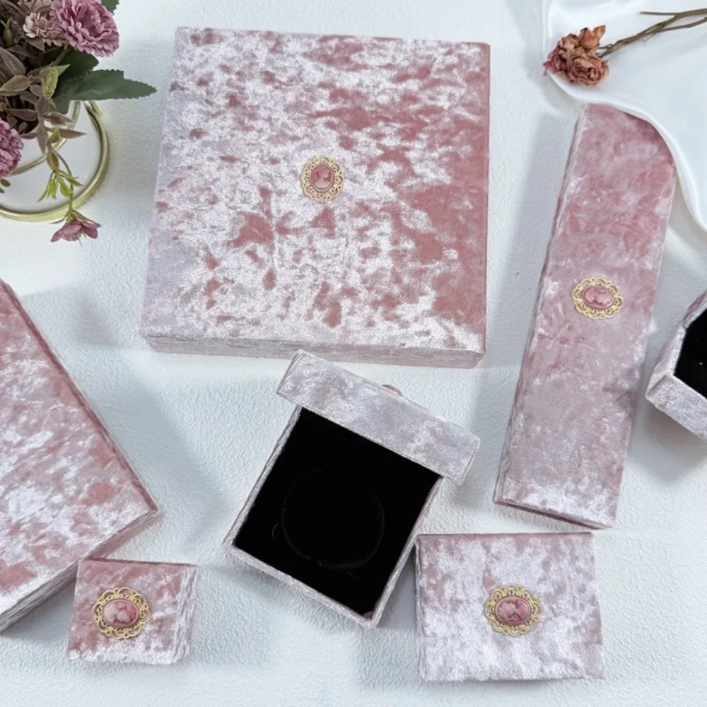 

Retro Velvet Jewelry Box Pink Earrings Wedding Ring Display Case Bracelets Storage Box Gifts