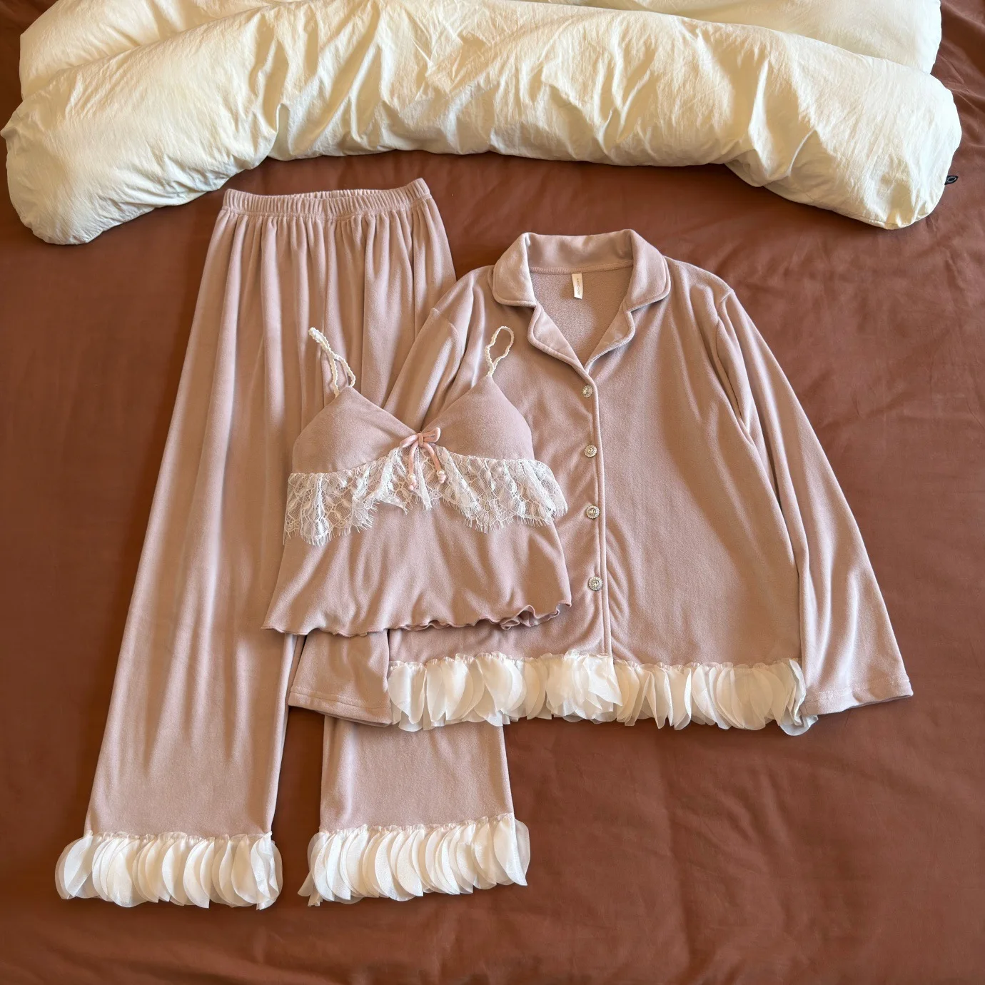 double-side-island-velvet-women-pajamas-autumn-winter-breast-pads-suspenders-long-sleeve-three-piece-set-sleepwear-home-clothes