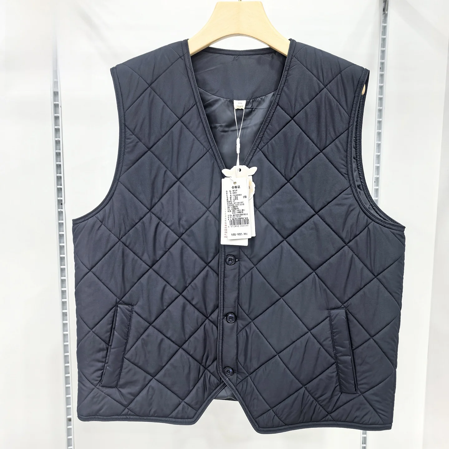chaleco-de-lana-tejido-para-hombre-cuello-redondo-diseno-de-empalme-calido-para-otono-e-invierno-silver-state-sheep-26811