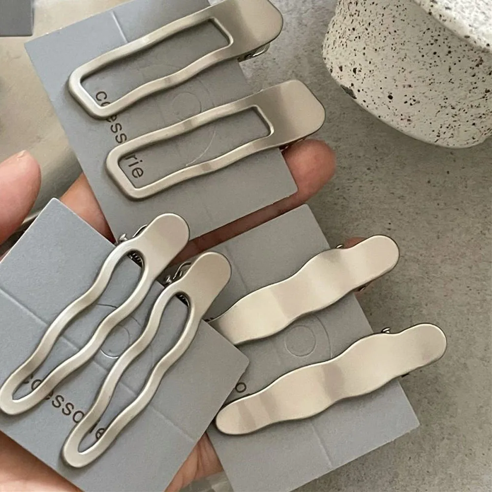 2pcs Silver Color Metal Silver Wave Line Hairclip With Geometric Hollow Alloy Duckbill Clips Side Bangs Female Ladies Hairpins image 2