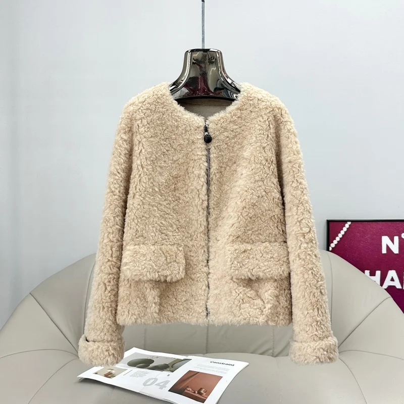 

Women's Round Neck Lamb Wool Fur Jacket Short Zipper Style 2025 Autumn Winter New Arrival Warm Coat PT510