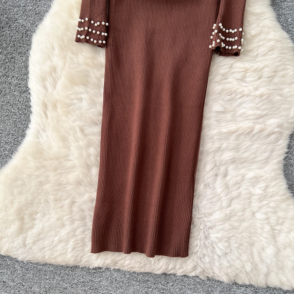 Clothland 여성 우아한 비즈 장식 니트 드레스 브이넥 컷아웃 긴 소매 원피스 미디 드레스 Vestido QE285