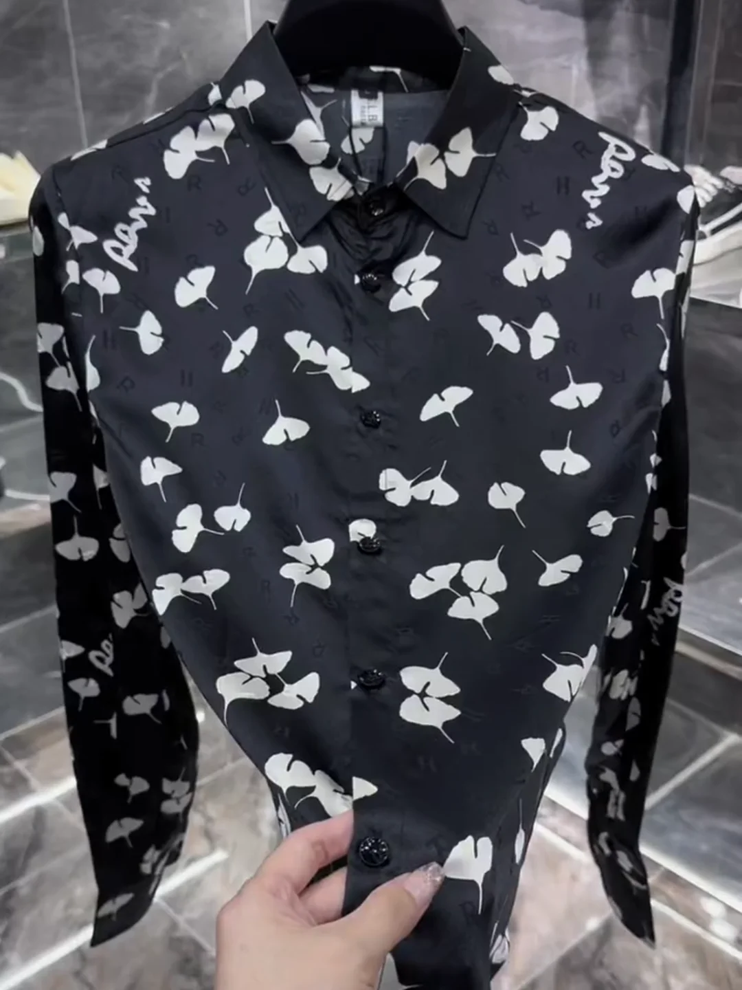 

Мужская модная повседневная рубашка с цветочной вышивкой, новинка весна-лето, универсальная, стильная, городская, с длинным рукавом, на пуговицах