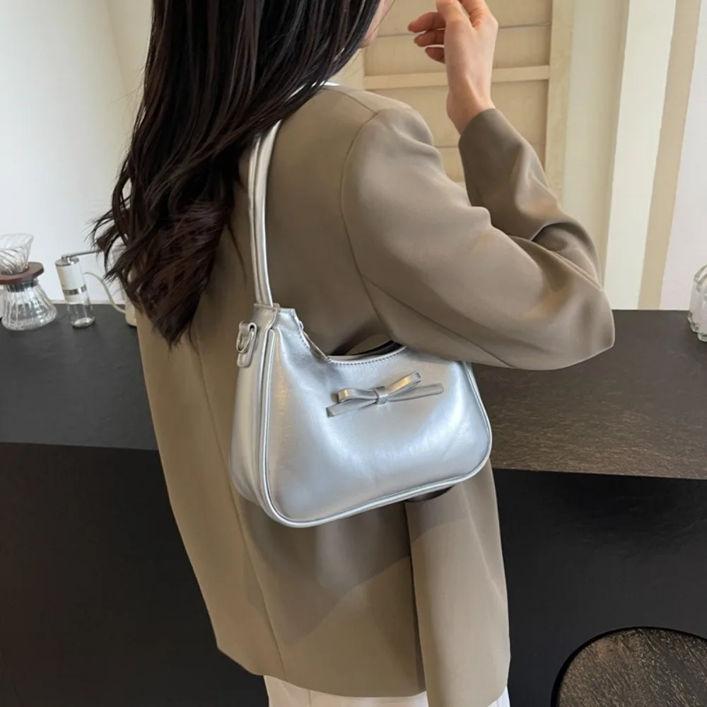 

Casual Y2k Bow Shoulder Bag PU Leather Korean Style Bowknot Crossbody Bag Clutch Purse Crescent Bag Women Handbag Travel