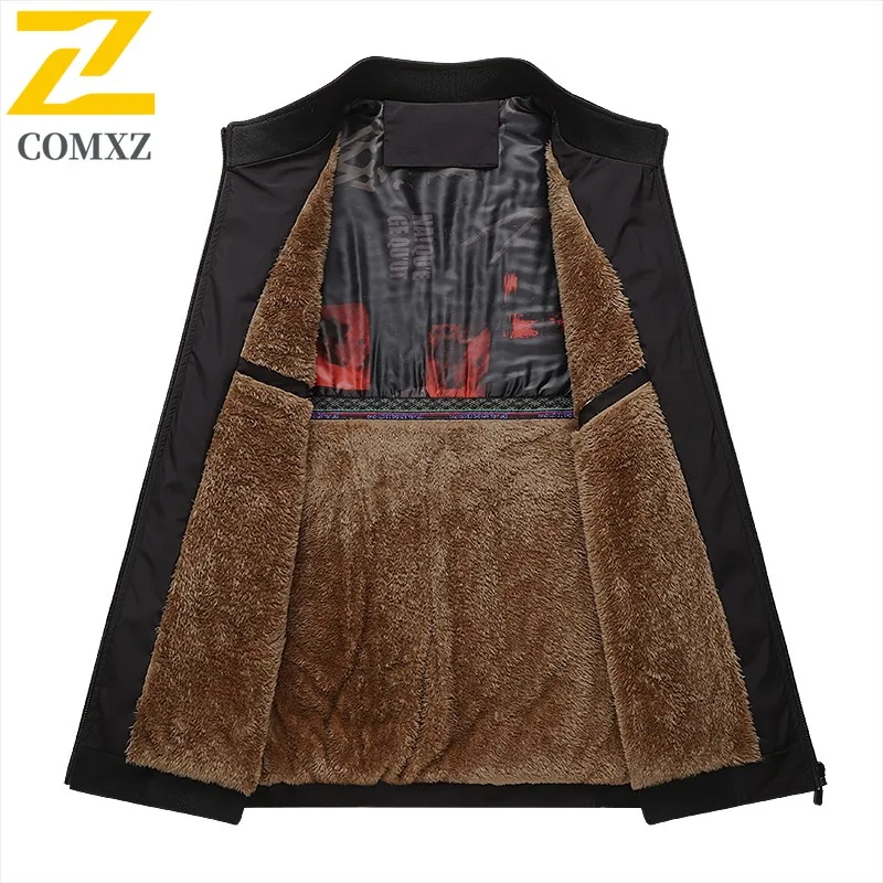 เสื้อแจ็คเก็ตผู้ชาย COMXZ Urban Adventure 2025 คอตั้ง สำหรับกิจกรรมกลางแจ้ง ผ้าหนา อุ่น สไตล์สตรีท สวมใส่สบาย เสื้อคลุมกันหนาว