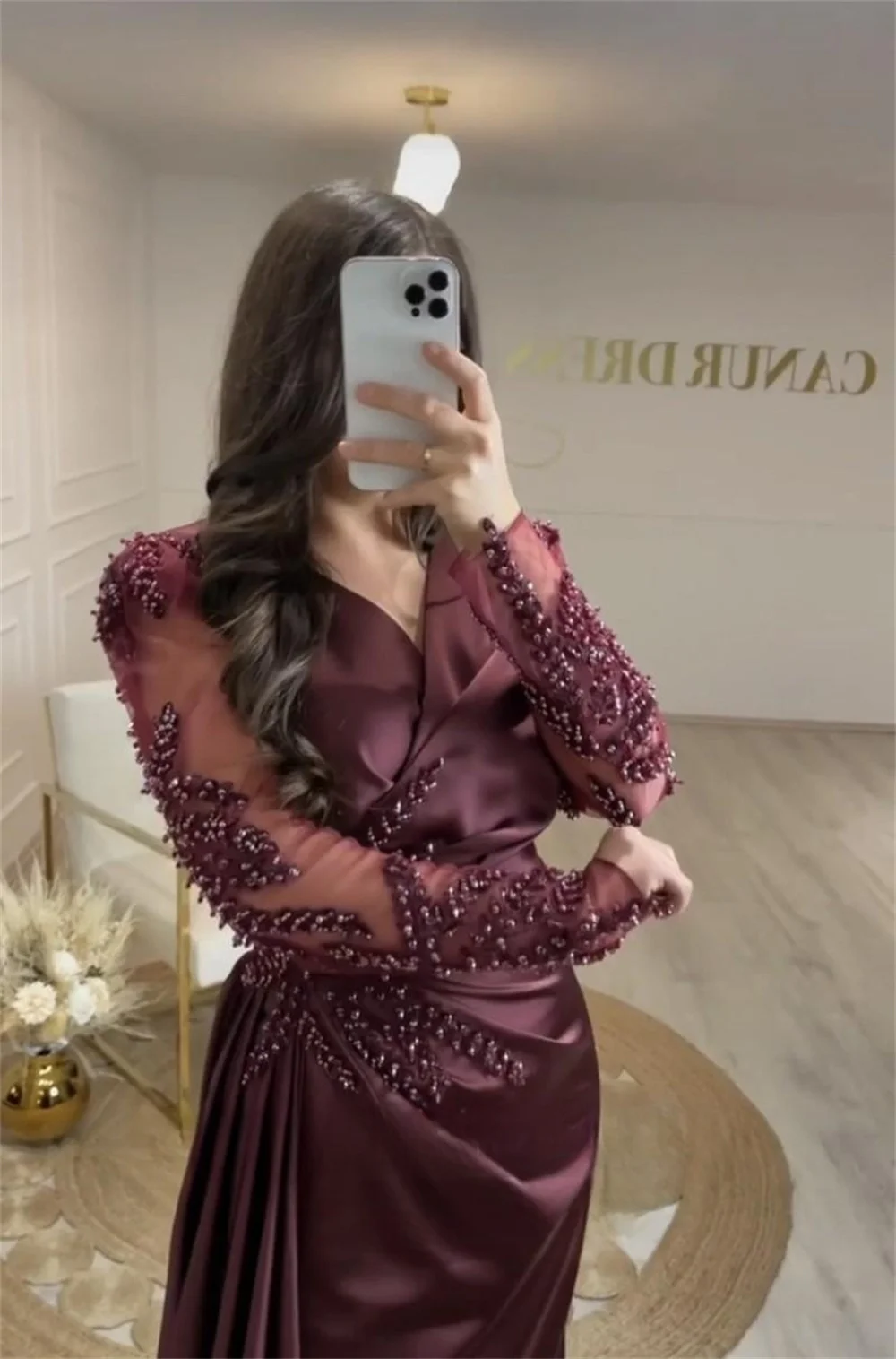 Annie Satin Beading Prom Dresses V Neck Long Sleeves فساتين السهرة Luxurious Dubai Arab Skirt Mopping The Floor Serenehill