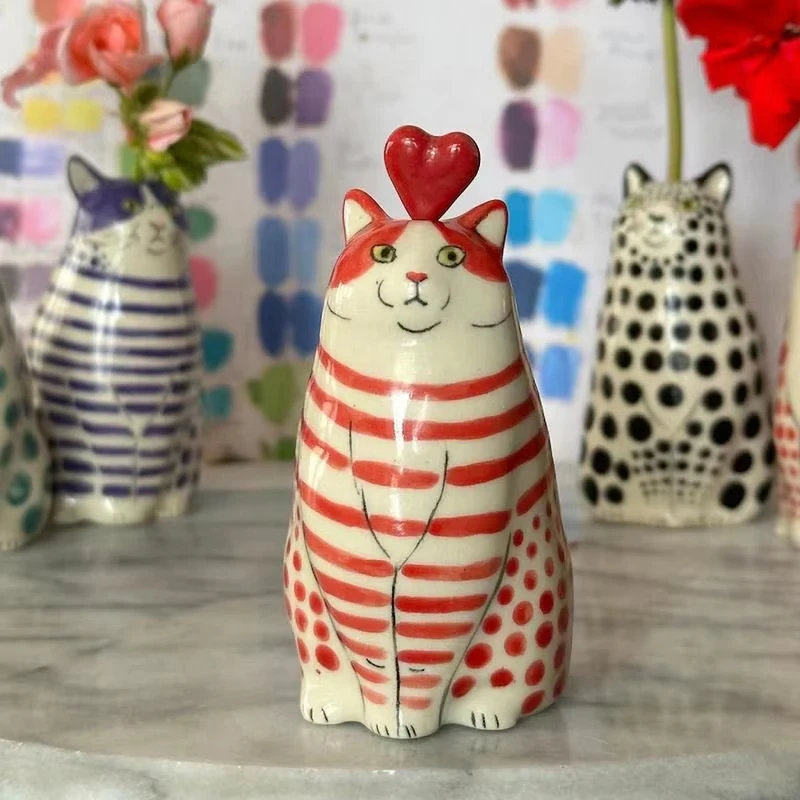 Multicolor Spotted Polka Dot Cat Vase Resin Cute Table Decor Vase Floral Arrangement Home Ornament