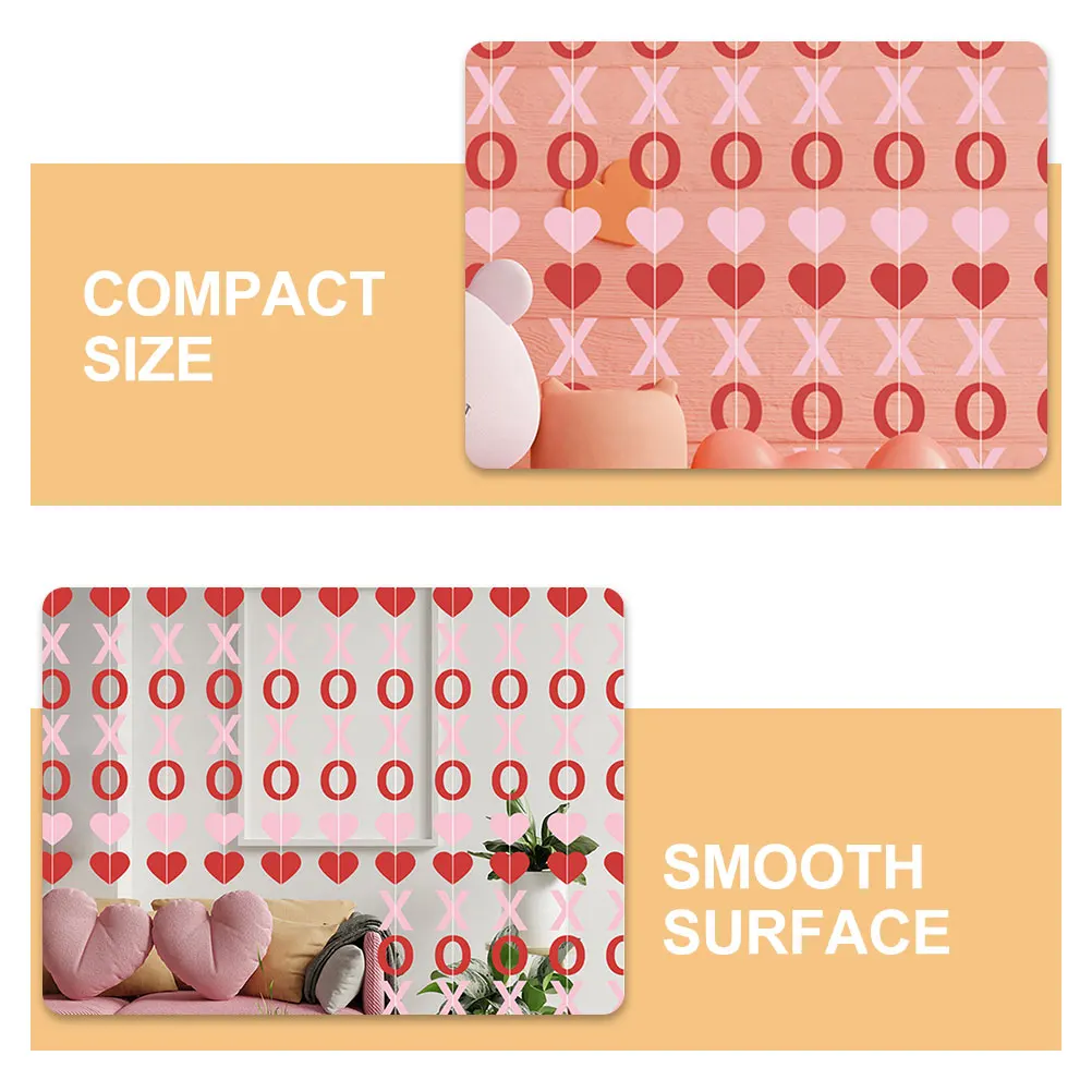 

4pcs Heart Shaped Hanging Strips Valentine Day Letter Decor Paper Signs Home Doorway Ceiling Window Hanging Yard