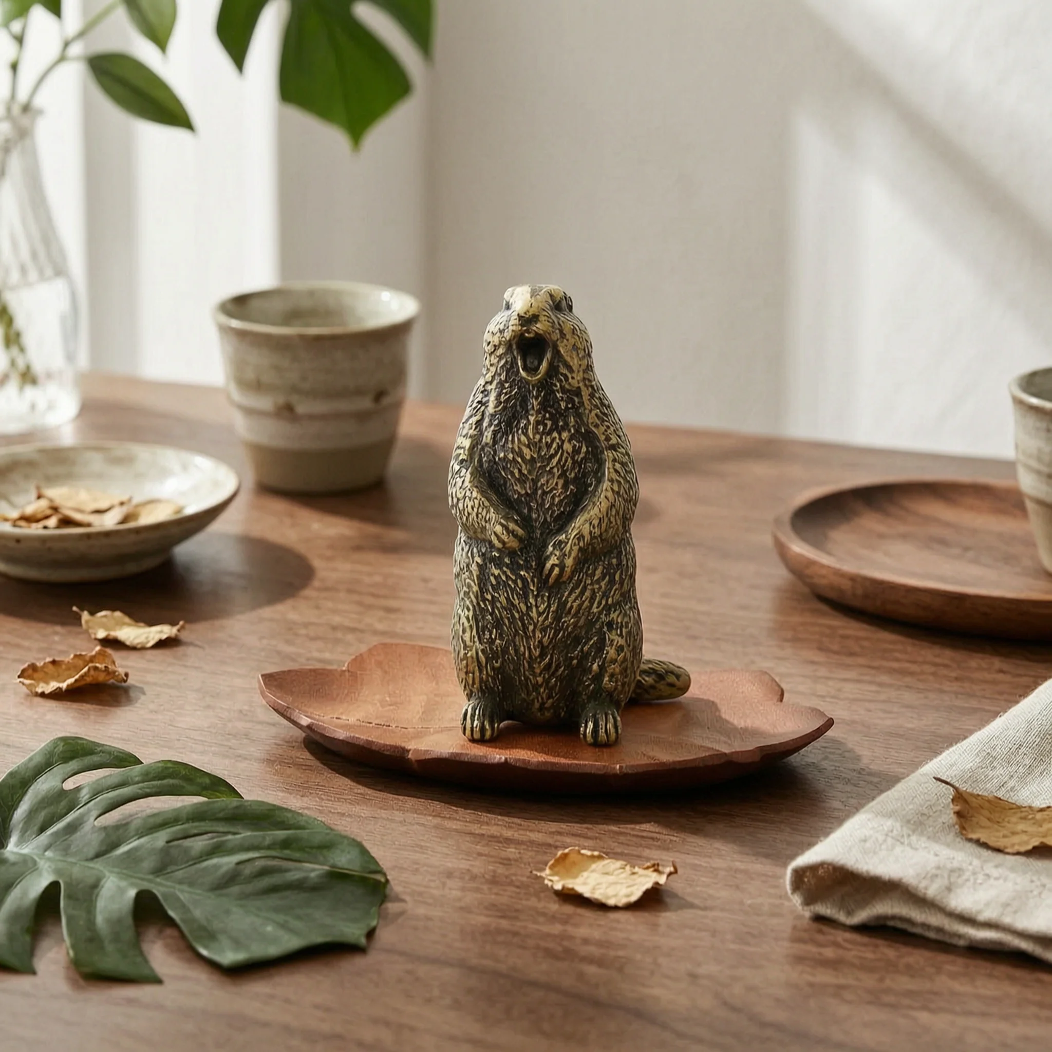

Groundhog Figurine Brass-Colored Groundhog Statue Groundhog Figurine Collectible Sculpture Realistic for Collectors, Desk