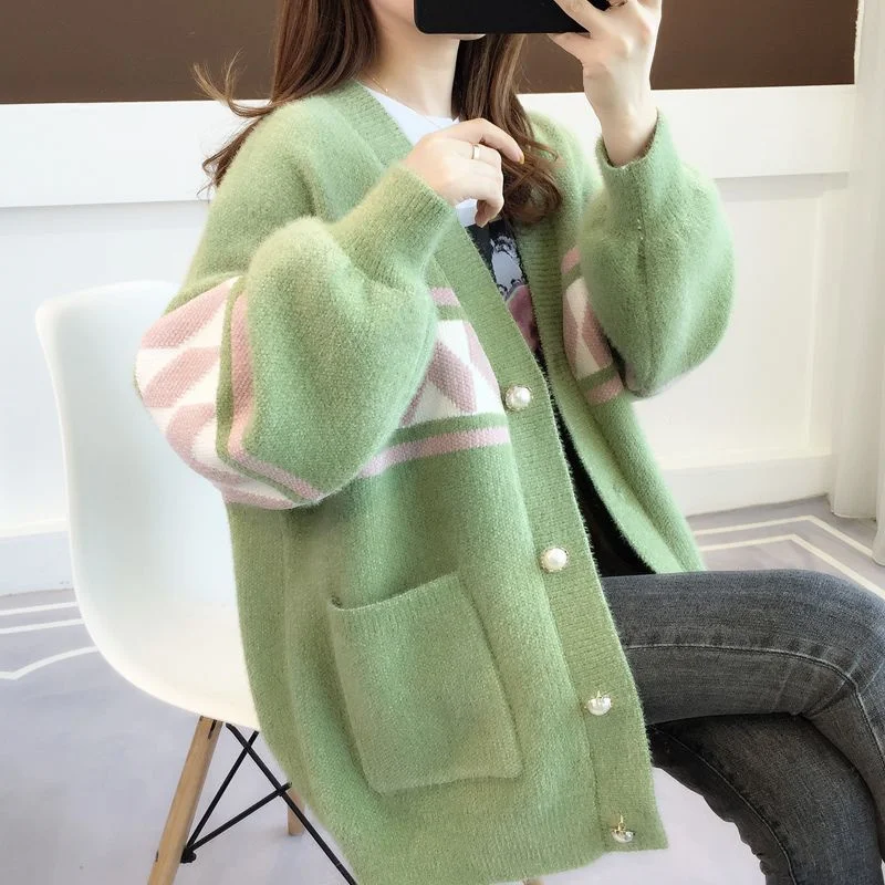 

2023 Autumn And Winter New Large Size Comfortable Women's Knitted Cardigan Sweater Coat Casual Versatile Female Sweater 3XL