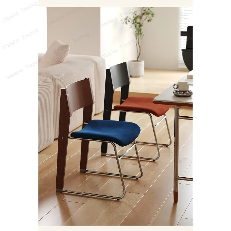 

Dining chair medieval household Bauhaus solid wood light luxury chair makeup stool single minimalist retro