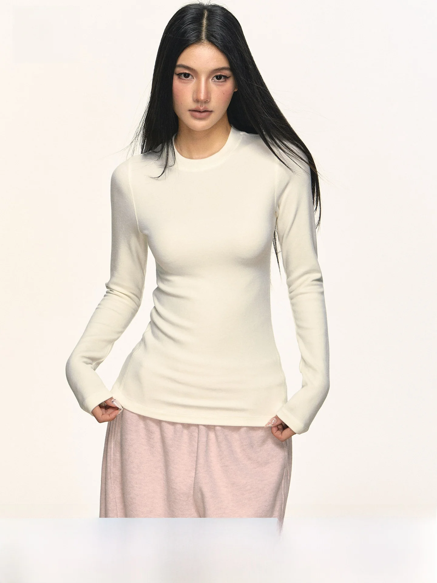 

Женская базовая футболка Anna Aneae с круглым вырезом и флисовой подкладкой, приталенная, универсальная, с длинным рукавом, повседневная, для весеннего сезона, внутренняя одежда