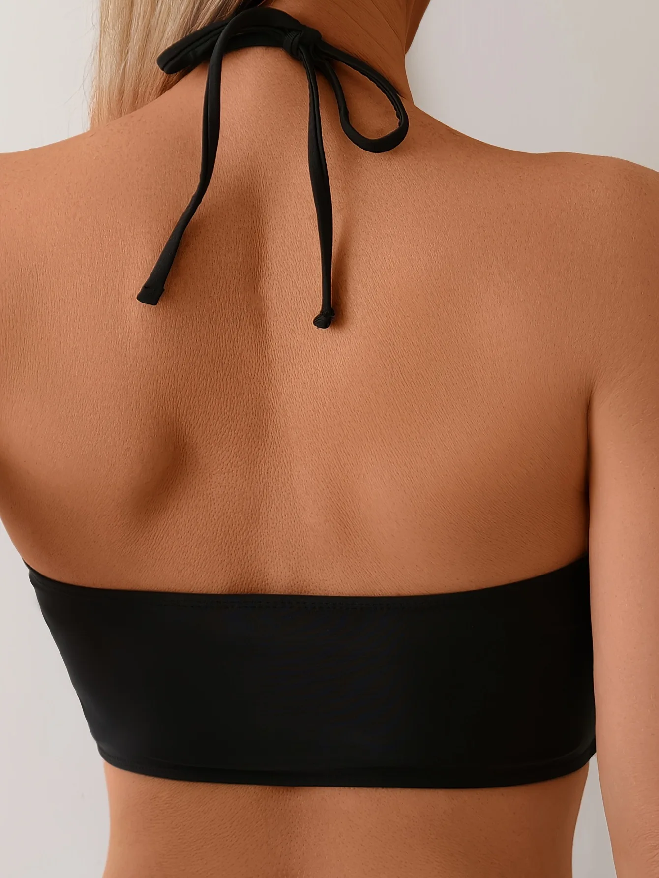 Women Sexy Cutout Bikini Set Women's Midriff-Baring Two-Piece Swimwear Hollow Front Beach Swimsuit Sexy Solid Black Halter Tops