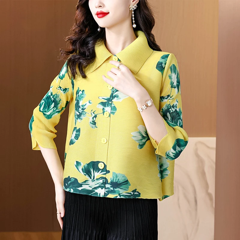 Elegant Designer Printed Pleated Casual Shirt For Women Lapel Collar Single Breasted Three Quarter Sleeve Tops Fashion Blouses