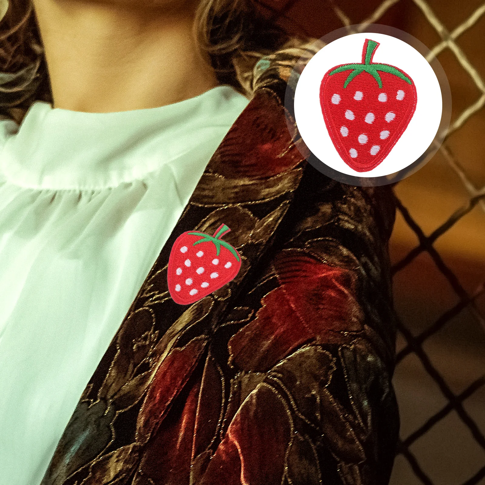 

40Pcs Strawberry on Patches Embroidered Appliques for Clothes Jackets Hats Backpacks DIY Projects Applique Patch