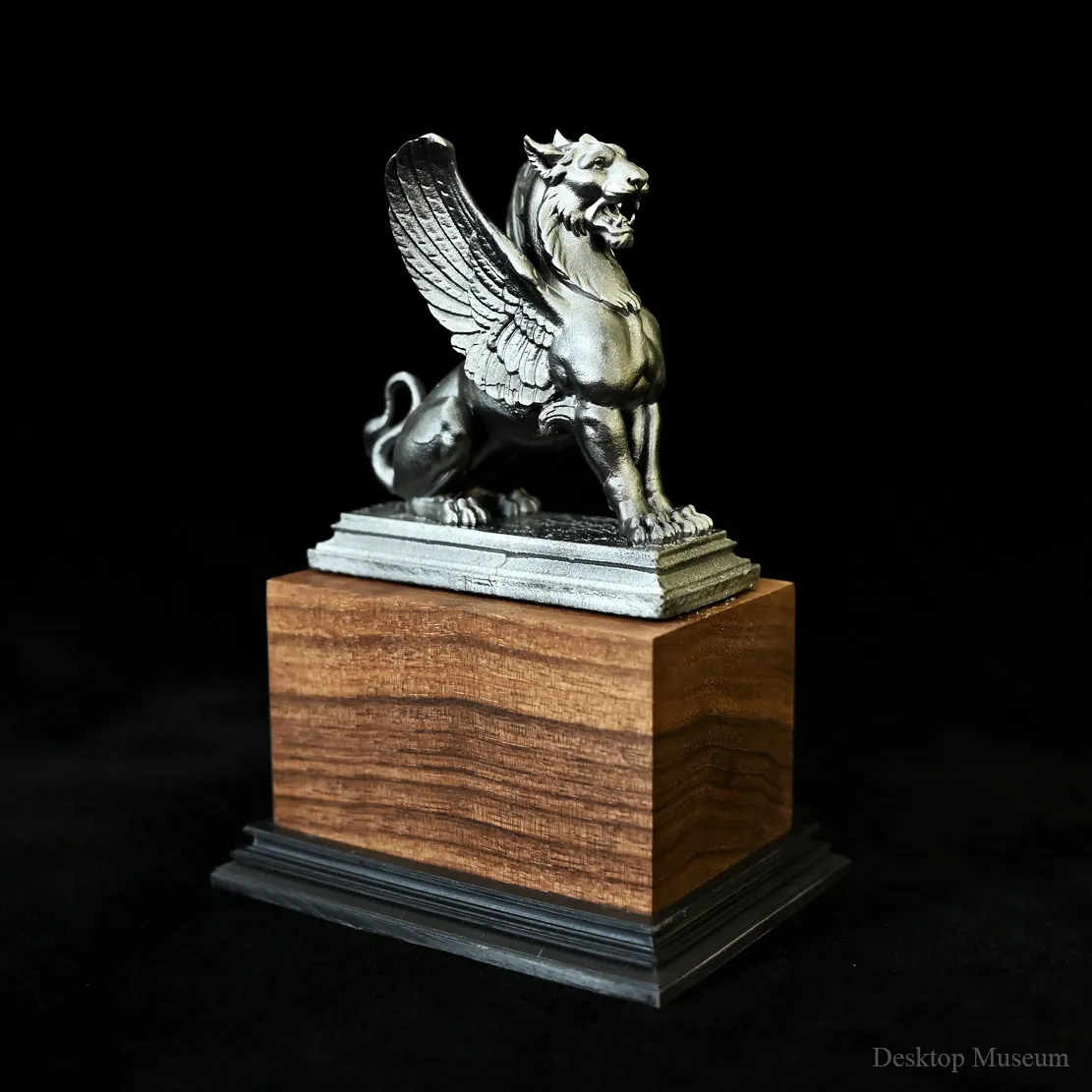 Winged Lion Statue 140mm Handmade Resin Figurine Mythical Beast Desk Decor