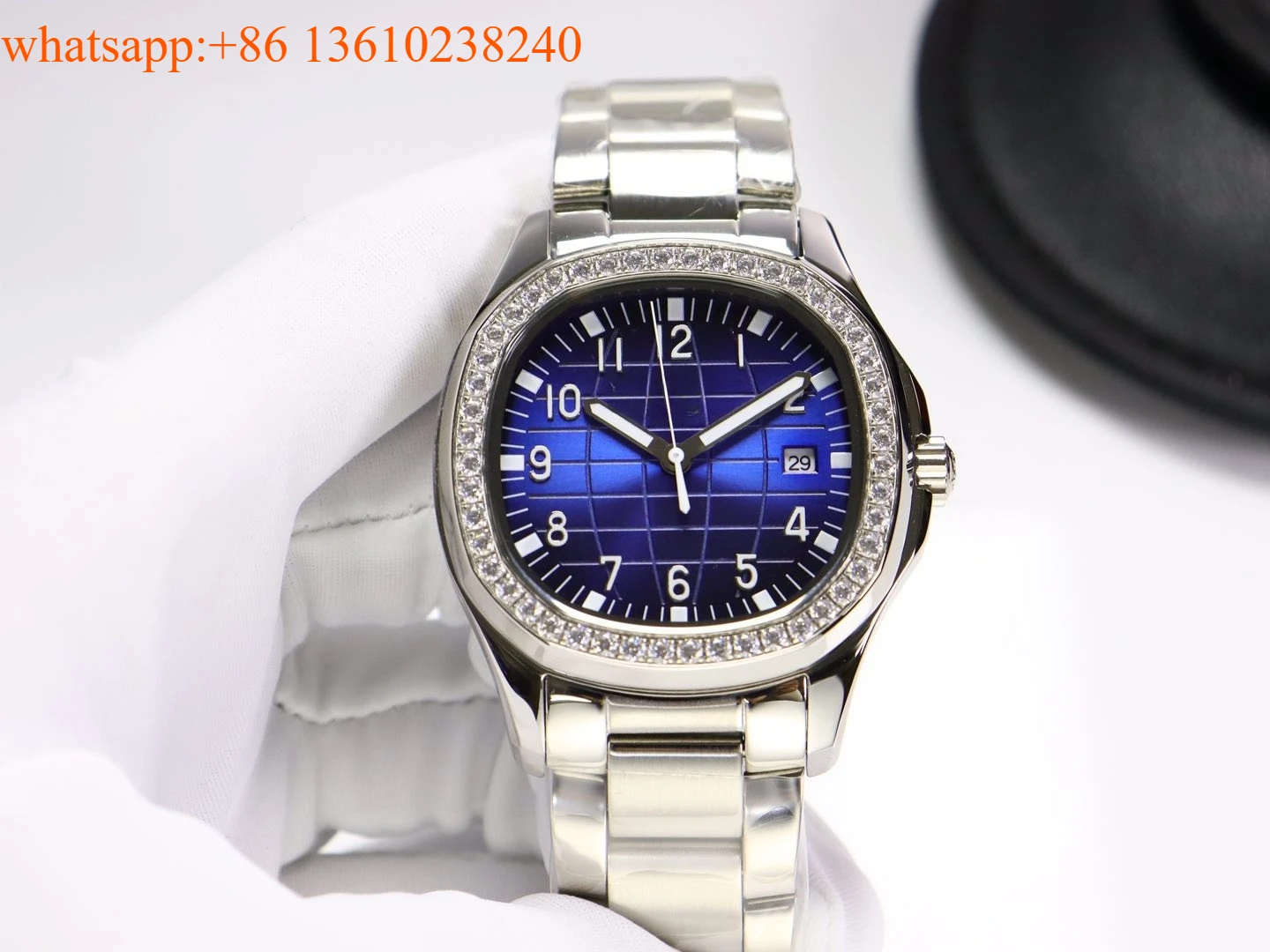 

Customizable male mechanical watches designed by renowned designers with Chinese characteristics
