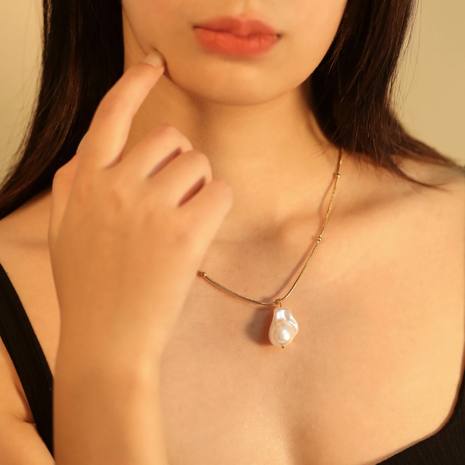 ASONSTEEL Simple White Imitation Pearl Pendant Necklace Gold Plated For Women Girl Stainless Steel Chain Jewelry Gifts Choker