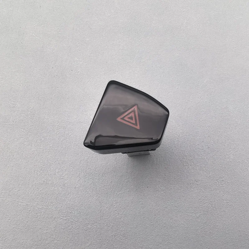 

Выключатель сигнализации для Chery Tiggo 4