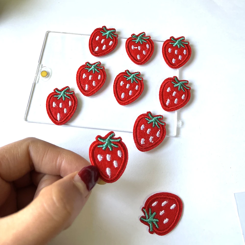 Cheap 10pcs Cute Embroidery Mini Strawberry Patches Iron on Applique for Jeans DIY Clothing Accessories