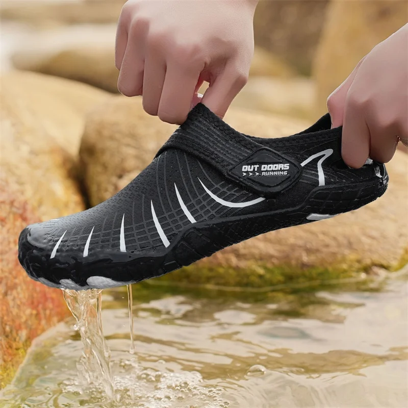 Men Wading Shoes 2026 New Outdoor Barefoot Beach Shoes Indoor Fitness Shoes Easy-To-Dry River Upstream Shoes Unisex