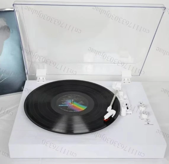 Black vinyl record player LP retro Bluetooth sound system modern old-fashioned audio retention machine disc piezoelectric head