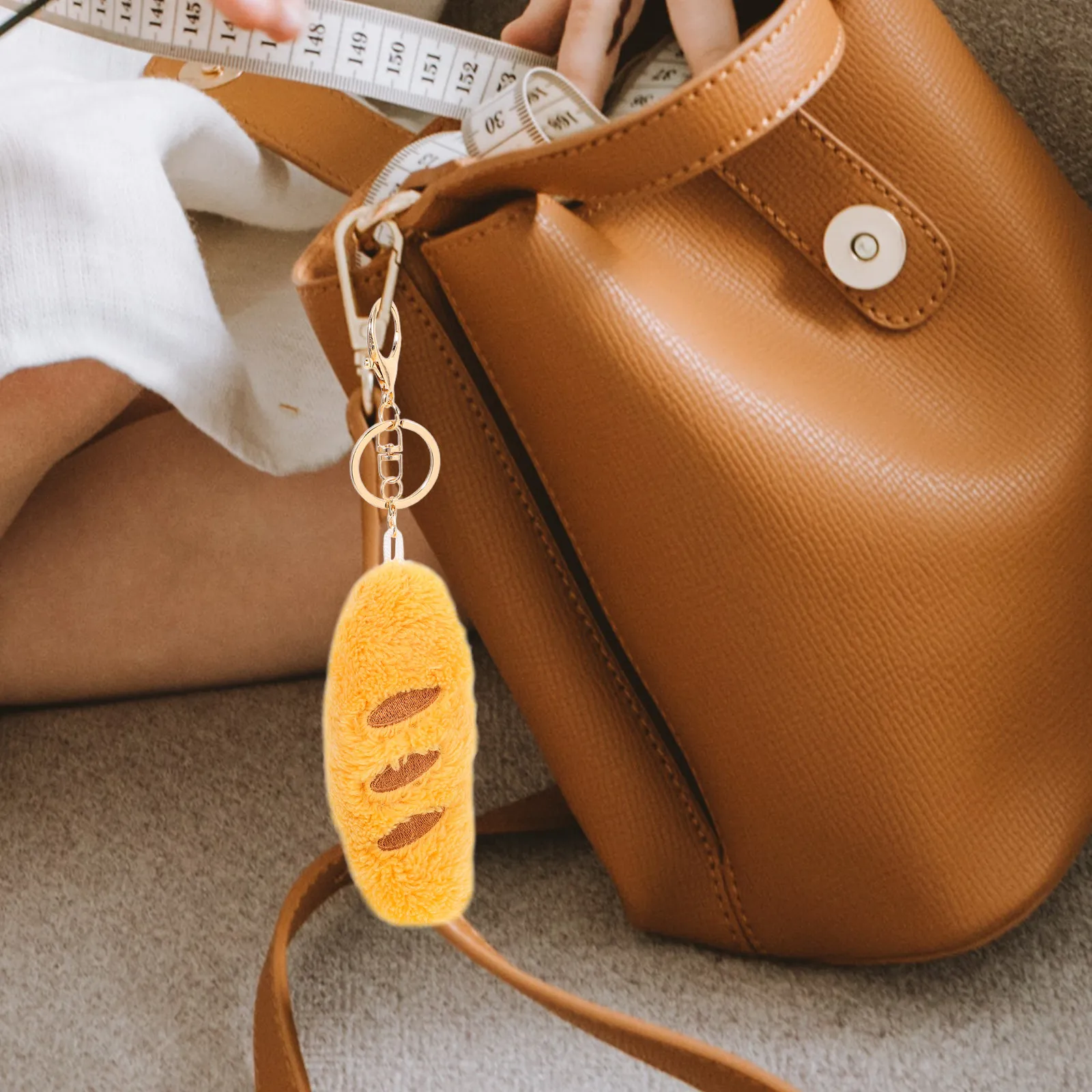 

Artificial Bread Keychain Soft Stuffed Pendant Cute Backpack Bag Decoration Funny Lightweight Charm Key Ring Mini Food Keychains