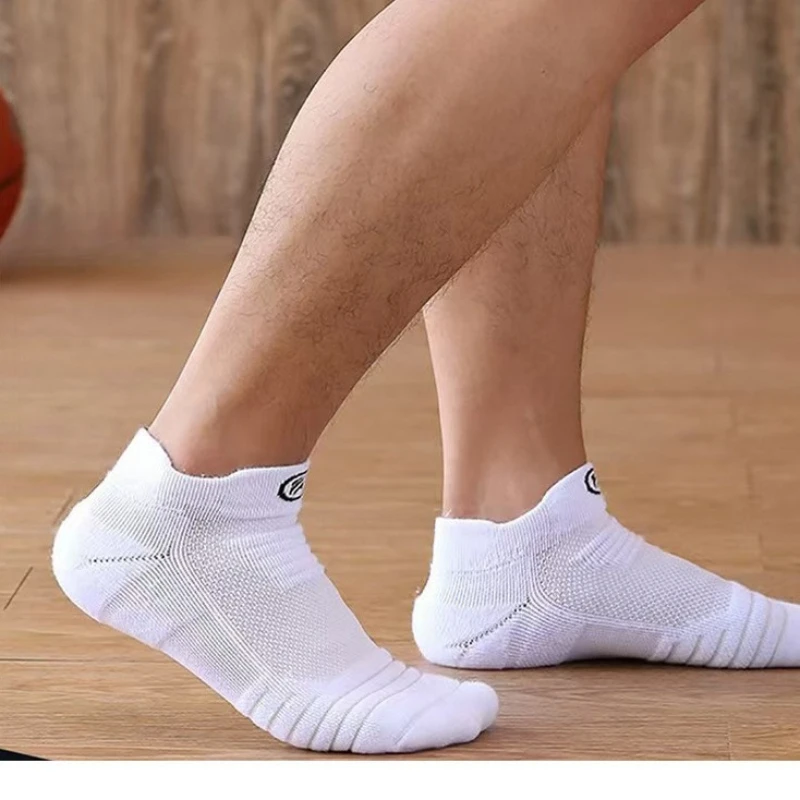 1/3 Pairs Anti-slip Football Socks Men Cotton Sock Short Soccer Basketball Sport Socks Breathable Deodorous Sock 39-45