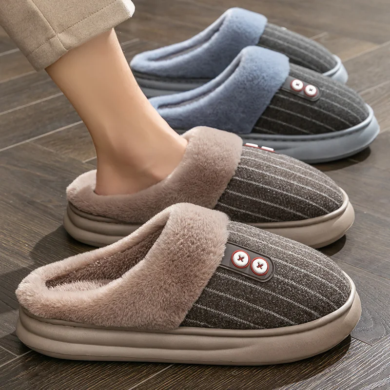 

Теплые хлопковые тапочки больших размеров для женщин, зима 2024, новые домашние домашние нескользящие мужские хлопковые туфли на толстой подошве с плюшем