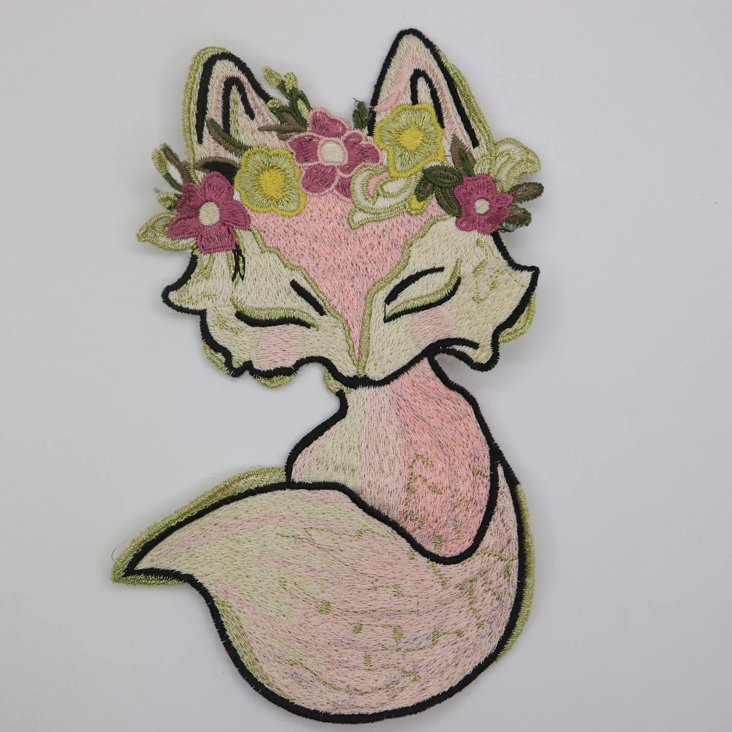 Fashion sewing embroidery patches for clothing DIY tree embrodered patch  clothes applique floral decorative sew on Parches