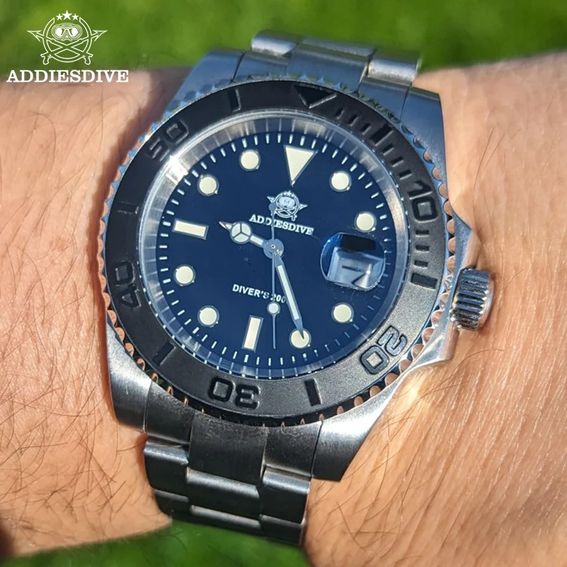 

ADDIESDIVE Men's Watch Quartz Calendar Super BGW9 Luminous 316L Stainless Steel Waterproof 200m Diving Watches for Men