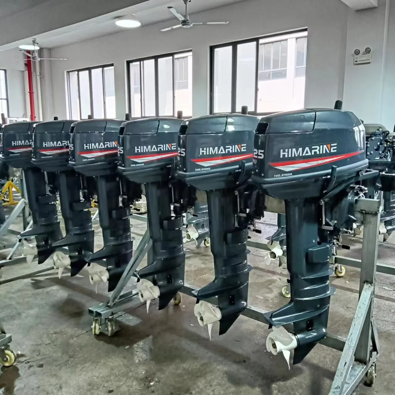 محرك HIMARINE الخارجي 25HP ثنائي الأشواط بعمود طويل / محركات القوارب ذات العمود القصير محرك خارجي بحري