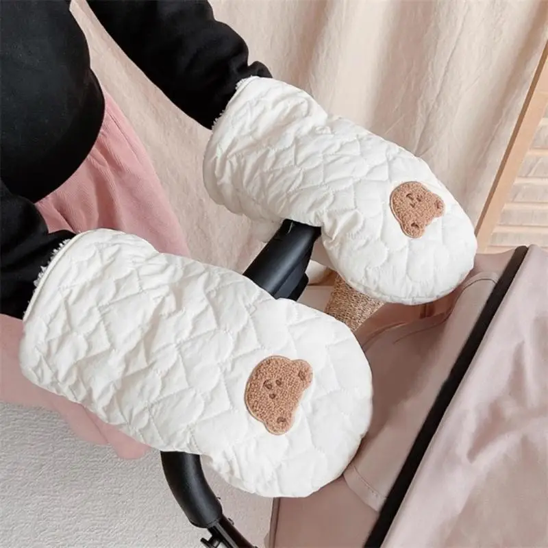 

76HF Windproof Children's Stroller Handmuffs Cartoon Bear Baby Stroller Warm Gloves