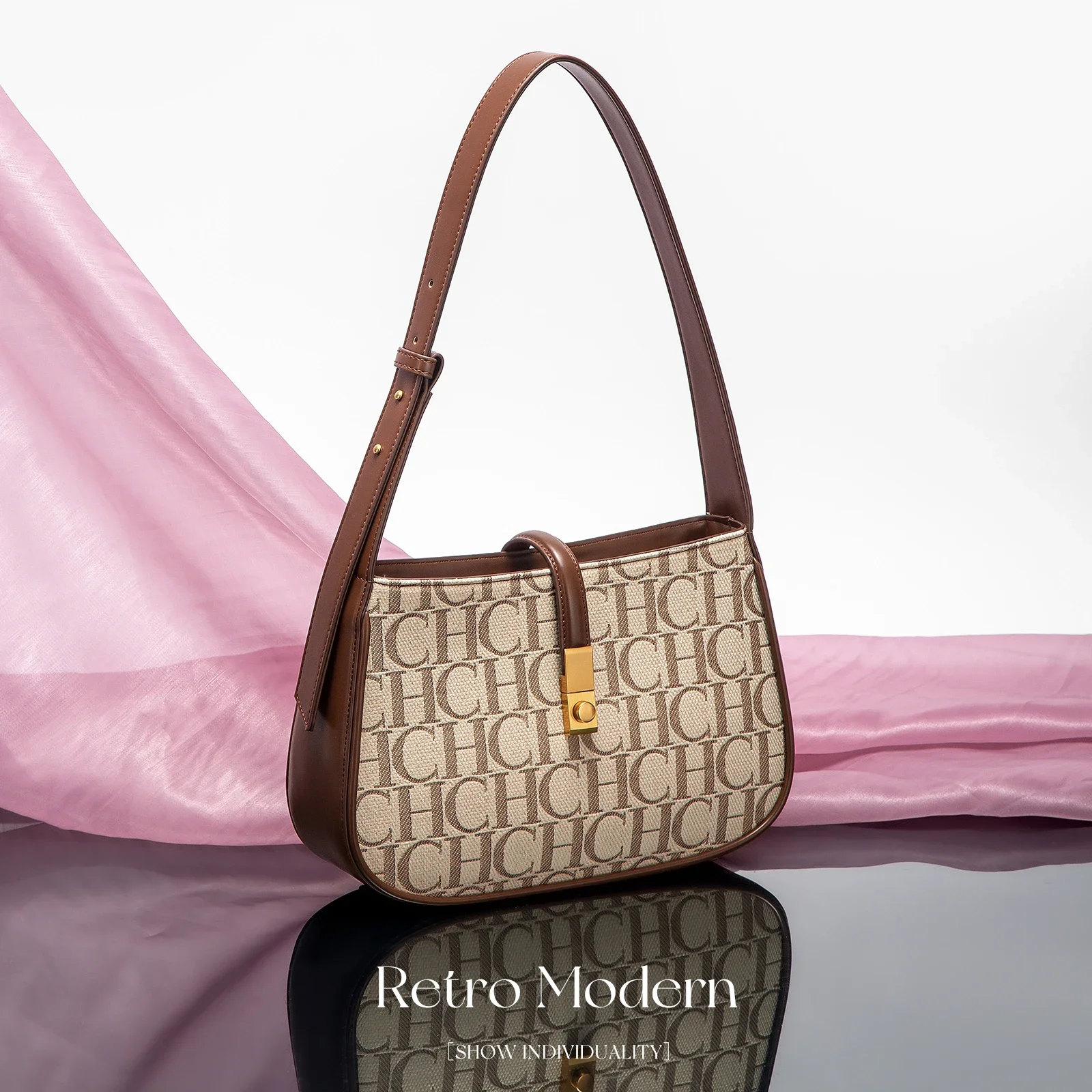 2025 Women Shoulder Bags Fashionable Classic Retro New Luxury Letter Design Women's Party Multi Functional Occasion Handbag