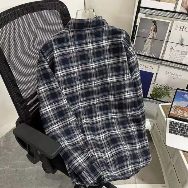 الرجال الصوف قميص الشتاء سميكة طويلة الأكمام القمصان الدافئة أسود أبيض منقوشة زر عادية مع جيب جميع مطابقة القمم معاطف