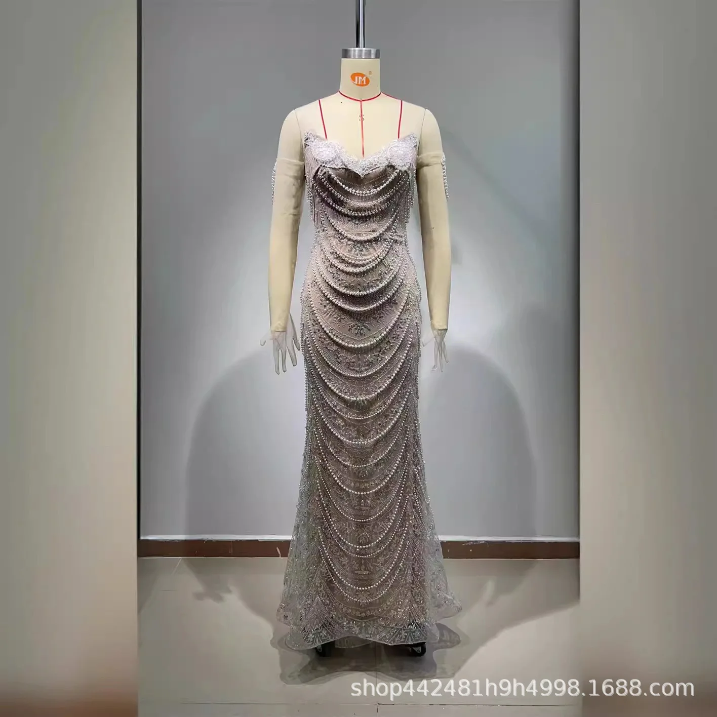 ชุดสตรีสีขาว SHEER ถุงมือหรูหรา Pearl Rhinestone ชุดราตรี Haute Couture งานแต่งงานชุดราตรีชุดราตรี