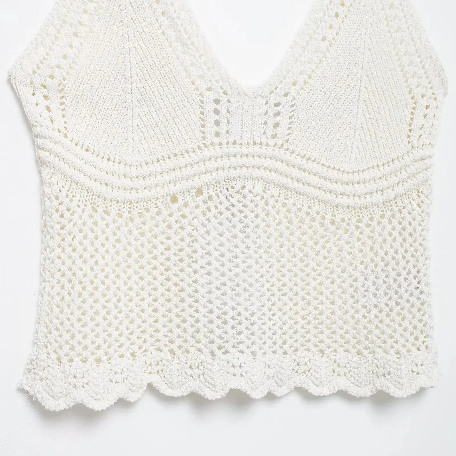 TRAF Knit Crochet Vests Women\'s Crop Vest Spring V-Neck Sleeveless Backless Short Slip Sweaters Knitwear Pretty Vest 3991/040