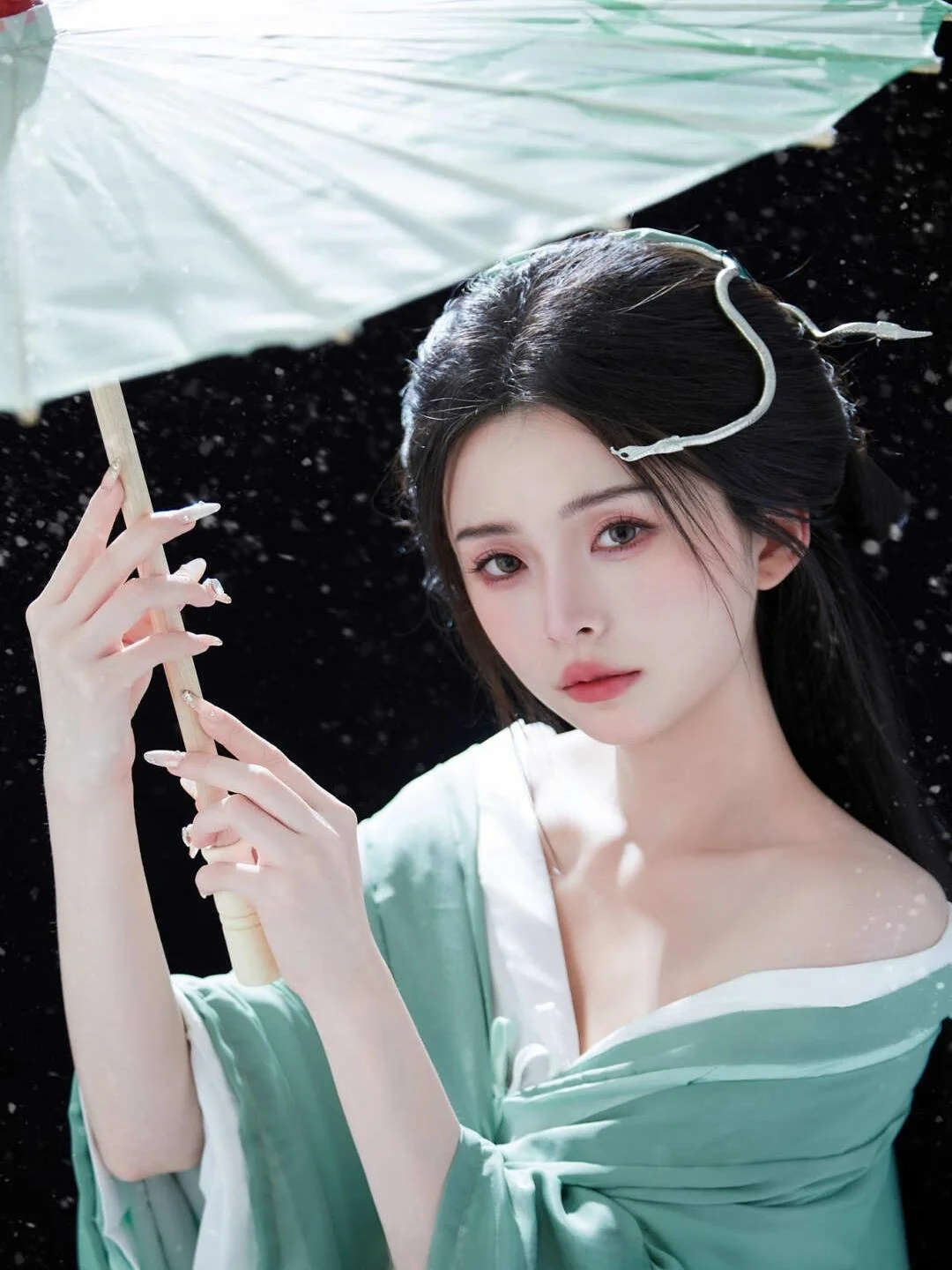 

Новинка: Комплект из трех предметов для фотосессий в стиле Snake System: художественные фотографии, топы, юбки, костюмы Ханьфу для девушек, молодежные модные традиционные китайские наряды.