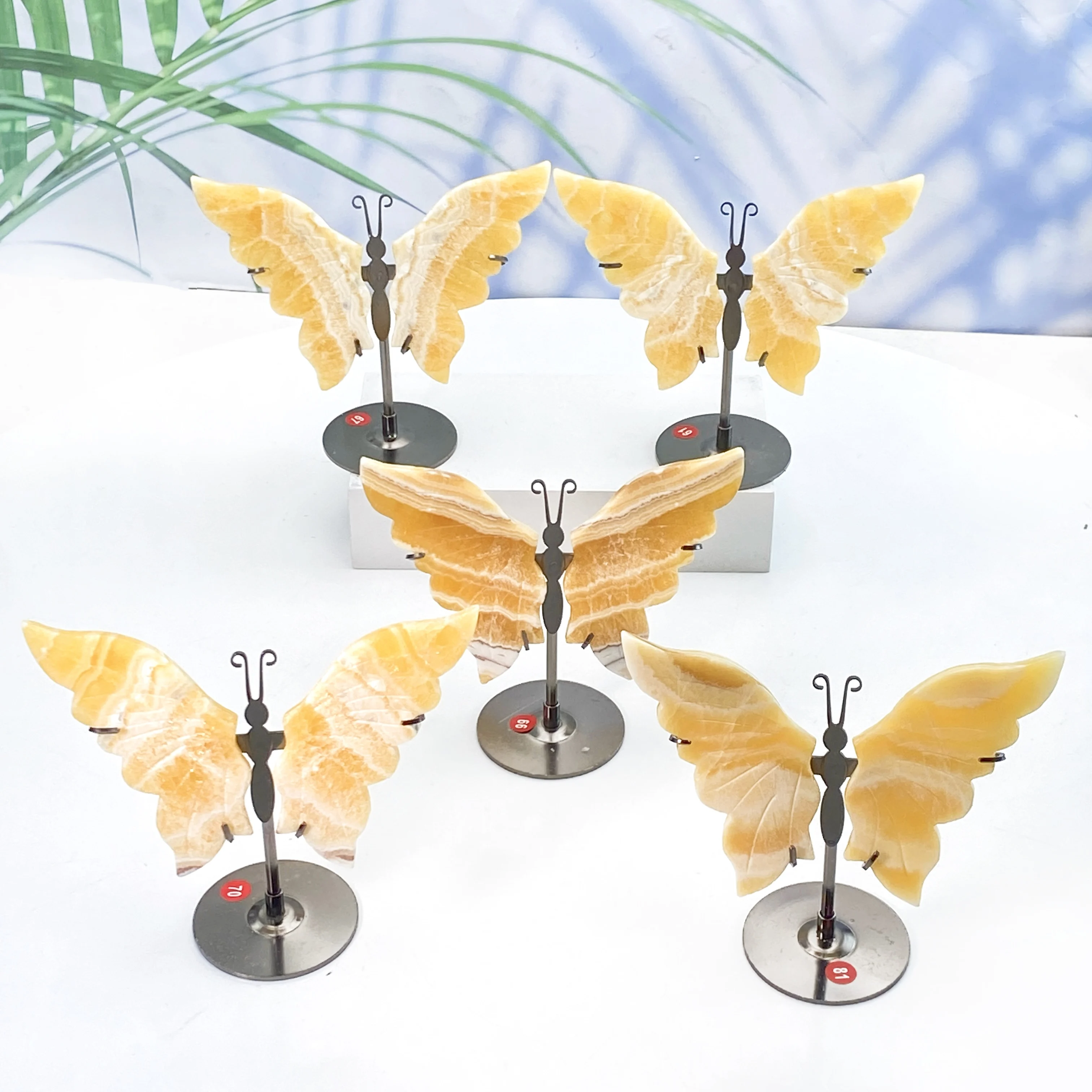 1pc Natural Crystal Mixed Butterfly Carving Stand Ornament,Wing Crystal Crafts,Home Desktop Office Ornament Holiday Gift