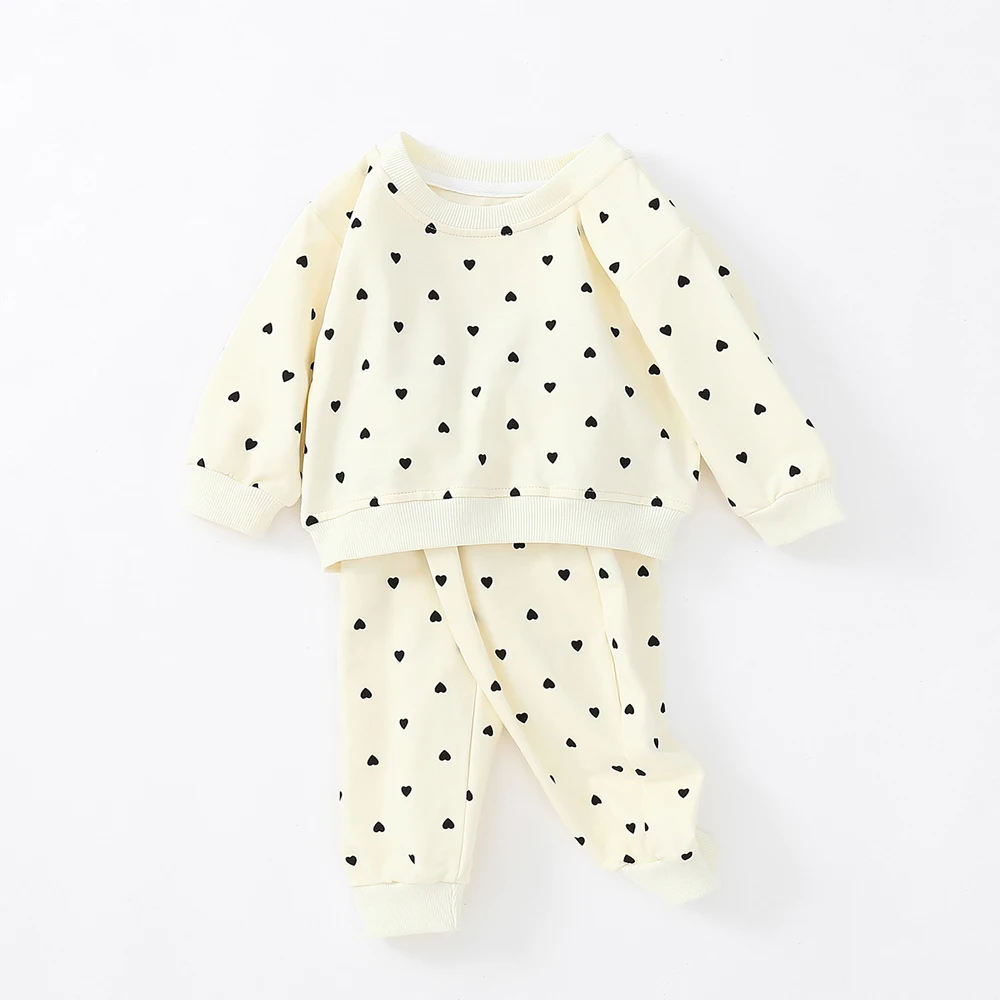 2022 baby clothes wholesales Baby long-sleeved heart-shaped printed round neck long-sleeved top + ankle-tied trousers suit