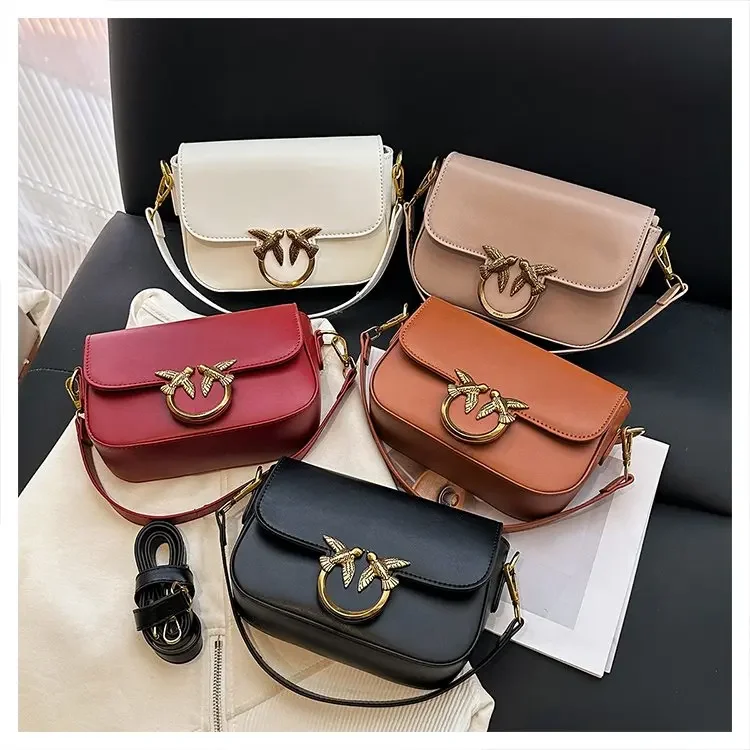 

2026 New Women's Bag New Trend Fashion Solid Color Retro Shoulder Handbag Simple Small Square Bag Commuter Messenger Bag