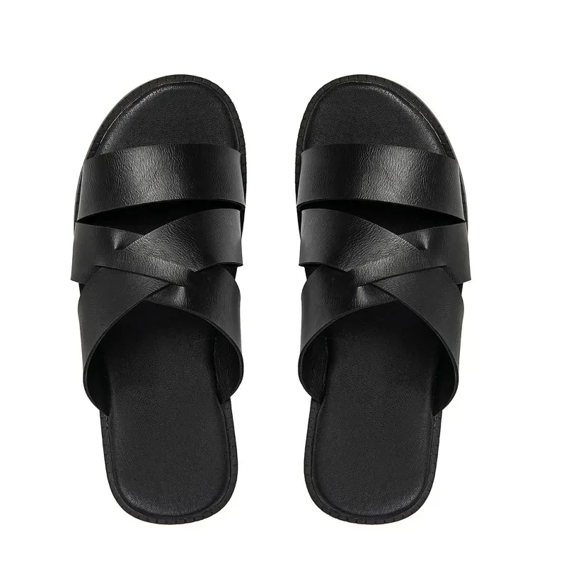 

Daily new men's slippers bathroom outdoor casual sandals non-slip and wear-resistant lightweight men's cool slippers