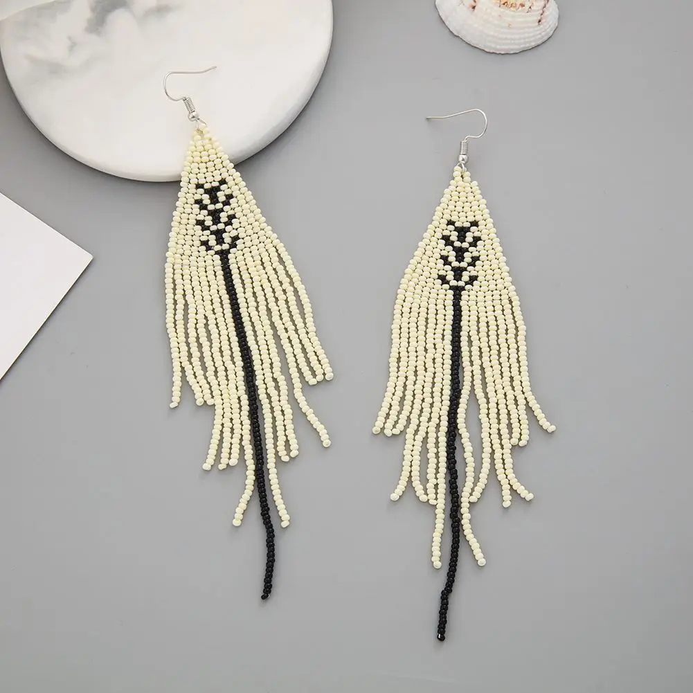 Rice bead earrings  Vintage Trendy Leaves Personalised Minimalist Ethnic Handwoven Bohemia Alloy Female Tassels Beaded earrings