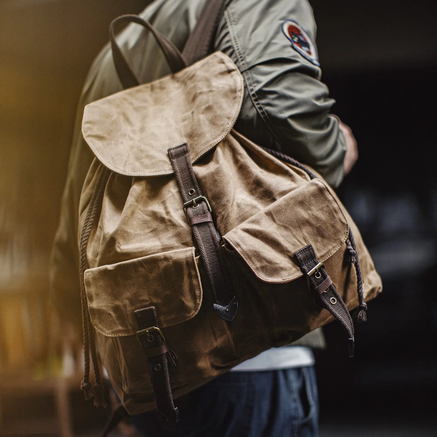 MADEN Heritage Waxed Canvas Backpack Brown Men Large Capacity Magnetic Flap Closure Outdoor Workwear Denim-inspired Rucksack