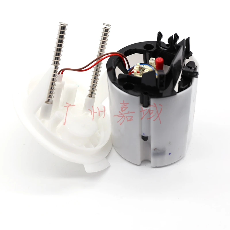 l'ensemble-de-pompe-a-carburant-convient-pour-mercedes-benz-w204-w203-w205-w212-c180-c250-c300-c350-c200-e200-c204-s204-a207-2044700294