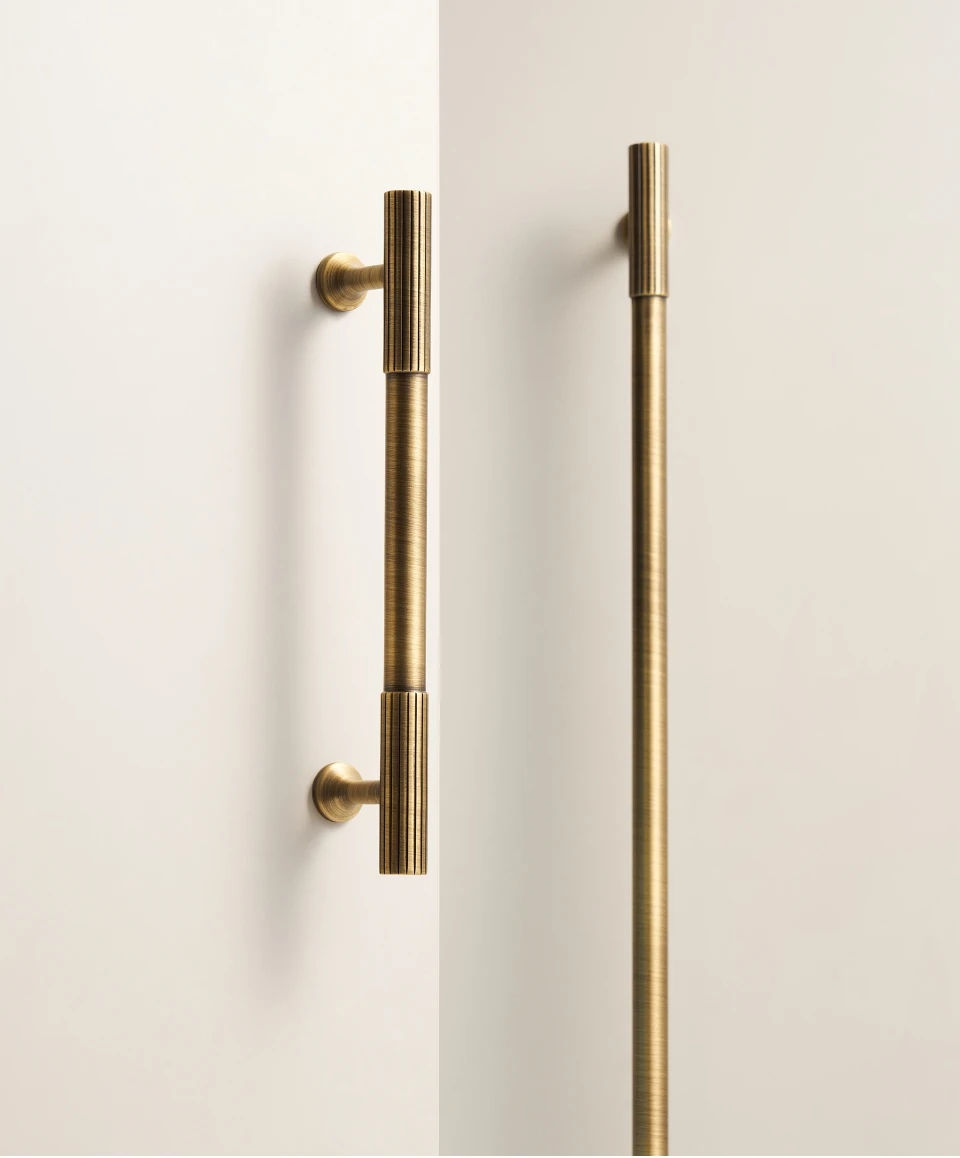 Nurlin Solid Brass Art Deco Vertical Lines Linear Kitchen Cabinet Knobs T Bars Bedroom Wardrobes Long Pull Drawer Handle