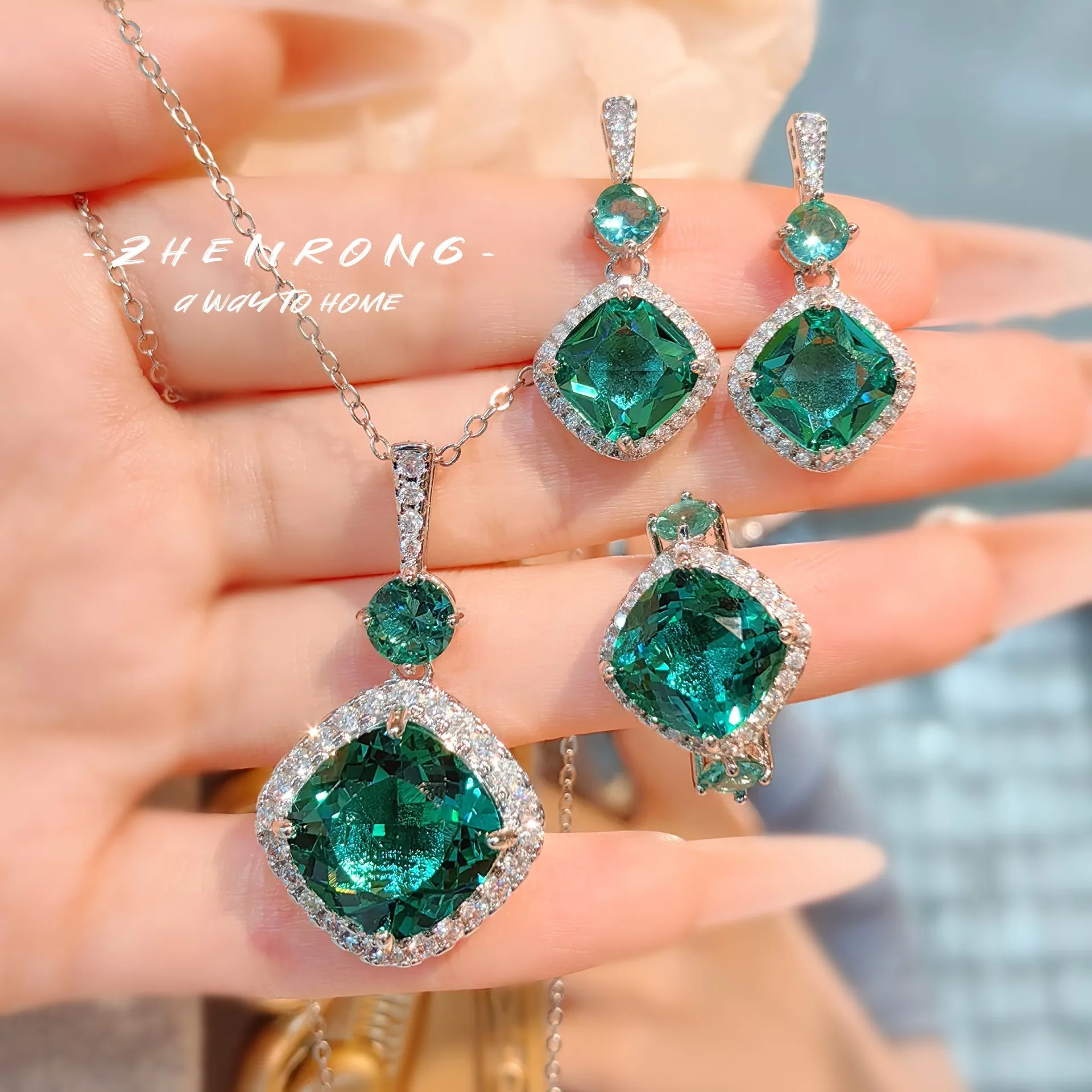 2024 New Jewelry Three-piece Set For Women\'s Silver Color Green Zircon Rings Earrings Necklaces Women\'s Wedding Jewelry Sets