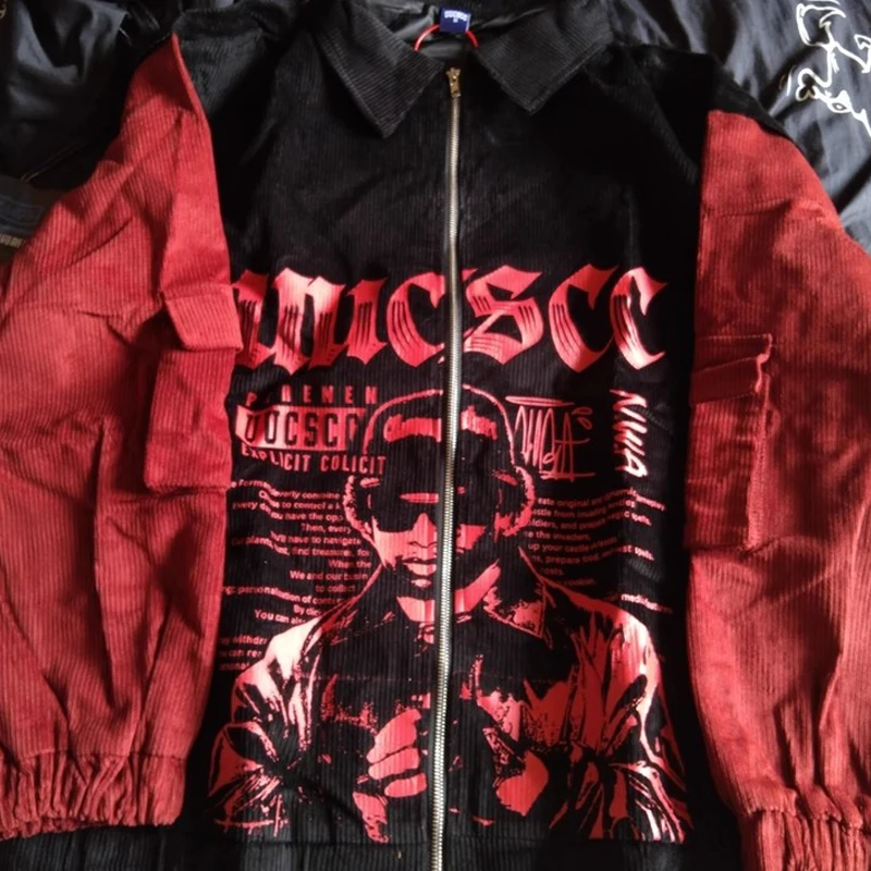 سترة بيسبول سروال قصير للخريف 2025 معطف هيب هوب كبير الحجم ملابس الشارع مع تصميم مرقع للجنسين