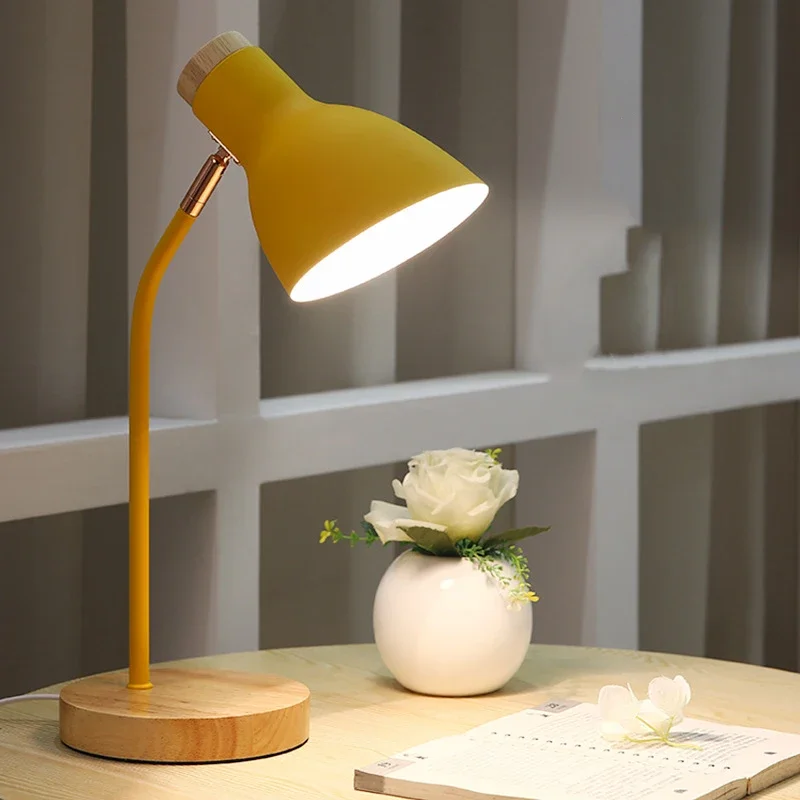 Nordic Modern Simple Wooden Desk Lamp Bedroom Bedside Lamp Creative Desk Reading Eye Protection Hose Desk Lamp